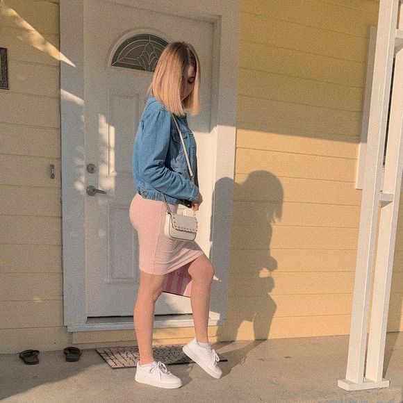 Meet your Posher, Angela - Picture 1 of 1